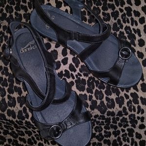 Dansko Julie Wedge Sandal - Black